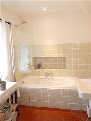 This level has the main bathroom with bath and shower.  There are also a hairdryer and heated towel rail.